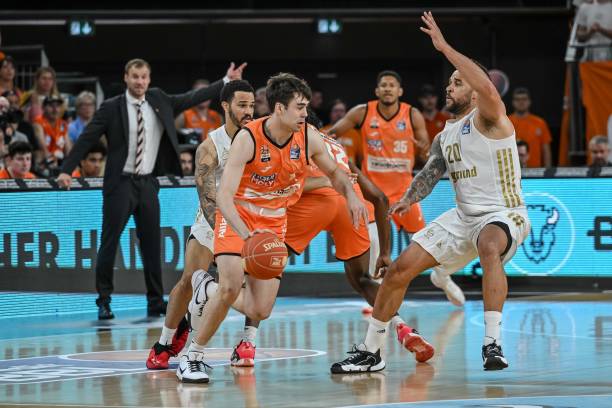 战术执行和 战术执行和