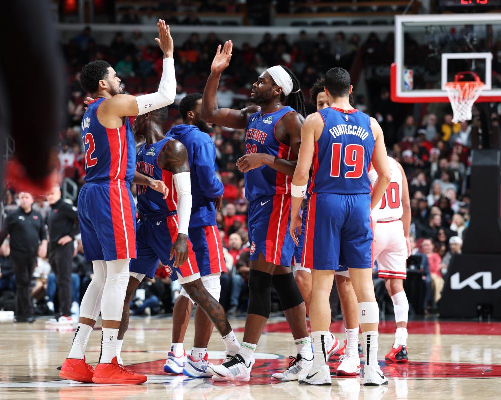 青岛队带来 青岛队带来